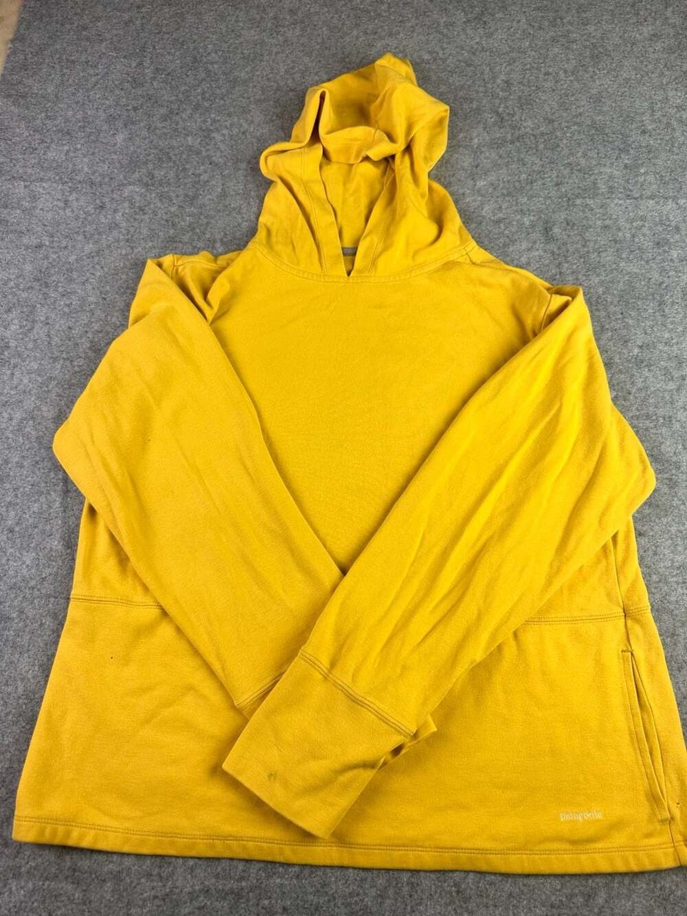 Patagonia Women's Mustard Yellow Organic Cotton Long Sleeve Hoodie Sweatshirt